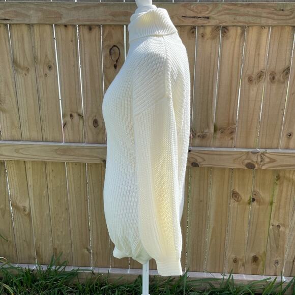 Bump Biddy maternity high turtleneck long sleeve cream knitted sweater - Picture 2 of 5